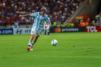 Racing em atuação diante do Fortaleza. 