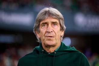 O treinador chileno Manuel Pellegrini, do Real Betis, em duelo contra o Sevilla