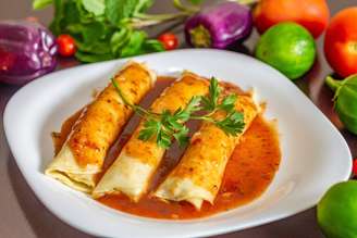 Panqueca recheada com proteína de soja 