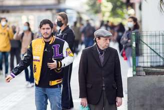 Na foto, registro de tempo frio em São Paulo.
