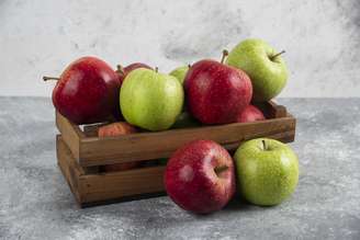 Conheça os benefícios da maçã para a saúde 