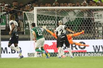 Piquerez colocou o Palmeiras em vantagem sobre o Corinthians em Barueri.
