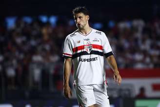 Jonathan Calleri (São Paulo) durante jogo contra o Vitória, no dia 29.03.2025 