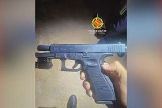 Arma foi apreendida com adolescente pela polícia
