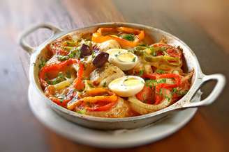 Bacalhoada com pimentão