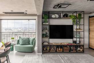 O cimento queimado e o concreto aparente conferem elegância e personalidade aos ambientes Projeto: BMA Studio |