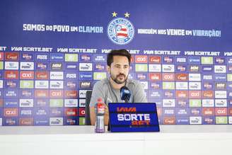Everton Ribeiro em coletiva pelo Bahia. 