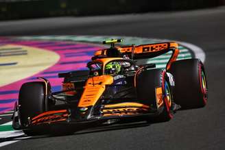 Lando Norris lidera TL2