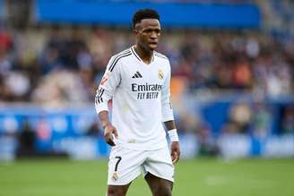 Vinicius Júnior (Real Madrid) durante jogo contra o Alavés, no dia 13.04.2025 