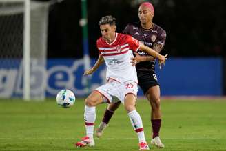 Lucas Alario (Estudiantes) durante jogo contra o Carabobo, no dia 01.04.2025 