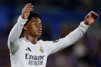 Endrick lamenta perda de gol no duelo entre Real Madrid e Getafe pela LaLiga