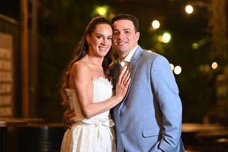 Silvia Abravanel se casou com o cantor sertanejo Gustavo Moura