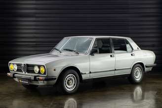 Alfa Romeo 2300 era o mais bonito de todos os sedãs da minha infância