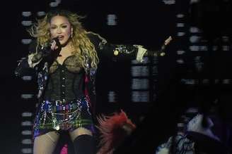 Há um ano, Madonna fez show histórico na Praia de Copacabana, no Rio de Janeiro.