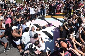 Como são os little monsters de cada signo