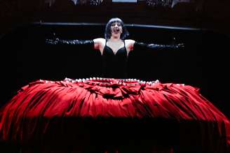 Lady Gaga durante ensaio para show na praia de Copacabana 