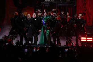 Lady Gaga usou look com as cores da bandeira do Brasil