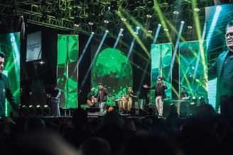 A dupla Bruno e Marrone, em show realizado em Santa Isabel, em SP