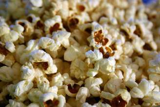 Alimentos comuns como pipocas têm sido vendidos com novas fórmulas 'super proteicas'