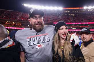 Namorado de Taylor Swift e astro do Kansas City Chiefs, Travis Kelce confirma partida da NFL no Brasil em 2025