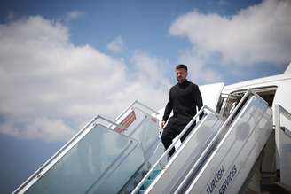Volodymyr Zelensky ao chegar à Turquia