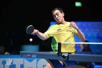 Hugo Calderano está nas oitavas no Mundial de tênis de mesa.