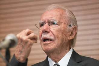 O ex-presidente José Sarney participa de conferência sobre os 40 anos de democracia no Brasil, realizado no auditório Rubino de Oliveira da Faculdade de Direito da USP