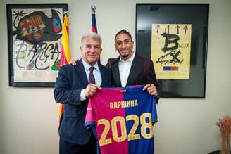 Barcelona renova contrato do brasileiro Raphinha