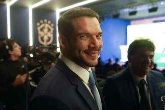 Samir Xaud foi eleito oficialmente como novo presidente da CBF neste domingo, 25, na sede da entidade, no Rio