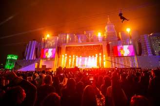 Primeira edição do festival The Town aconteceu em São Paulo em 2023. Na foto, show do Chainsmokers no Palco Skyline, no Autódromo de Interlagos.