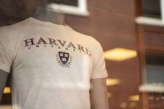 Republicano avaliou que a porcentagem de 31% de estudantes do exterior é muito alta