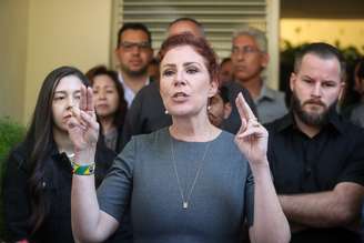 Foto de arquivo de 15/05/2025 da deputada federal Carla Zambelli (PL-SP) durante uma coletiva de imprensa na sede de seu partido em São Paulo