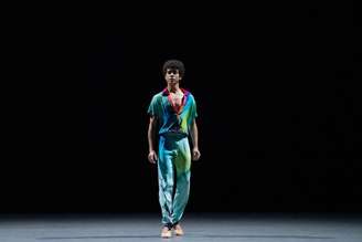 Bailarino brasileiro teve visto negado para ir aos EUA, mesmo tendo morado por 10 anos no país