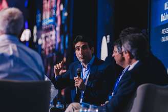 Gabriel Galípolo, presidente do BC, participa de evento em Guarujá (SP)