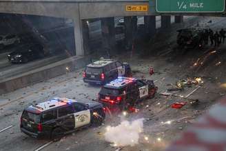 Republicano também chamou os participantes do ato em Los Angeles de 'agitadores profissionais'