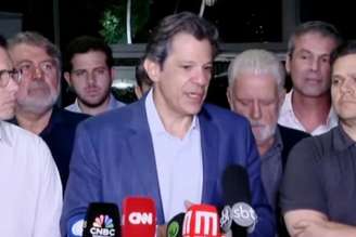 Falando em coletiva de imprensa após reunião com lideranças partidárias, Haddad disse que o governo apresentará uma medida provisória