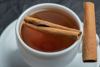 Conheça os benefícios do chá de canela