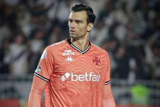 Léo Jardim atuando pelo Vasco