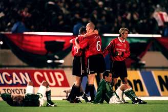 Palmeiras e Manchester United durante a final do Mundial em 1999