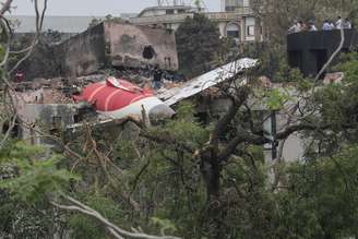 Destroços de avião da Air India em Ahmedabad