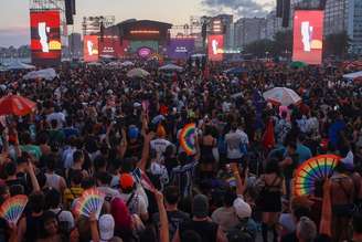 Compra antecipada de passagens para o show da cantora Lady Gaga, realizado no dia 3 de maio na praia de Copacabana, pode ter interferido no preço do transporte aéreo