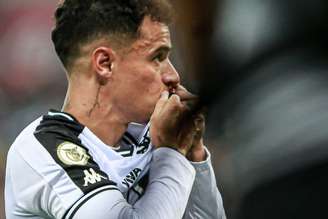 Coutinho em ação pelo Vasco