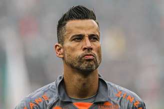 Goleiro Fábio em ação pelo Fluminense