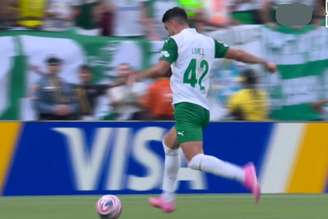 Flaco López marcou o segundo gol do Palmeiras contra o Al Ahly