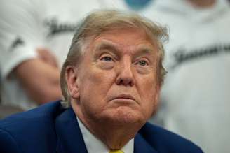 Donald Trump disse que decidirá 'em duas semanas' se os EUA entrarão na guerra