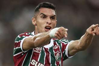 Kevin Serna em ação pelo Fluminense