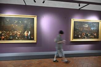 Homem será denunciado por danificar quadro