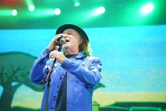 Alceu Valença foi a atração principal no São João de Campina Grande