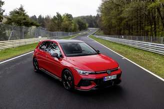 Novo Volkswagen Golf GTI Edition 50