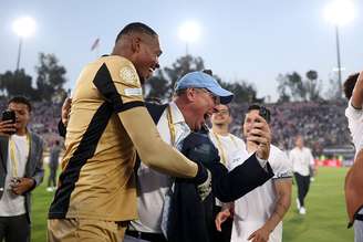 John Textor, dono da SAF do Botafogo, celebra classificação na Copa do Mundo de Clubes